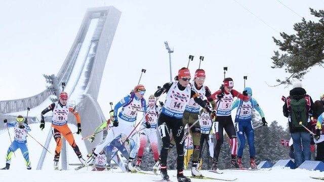 Trénerka Murínová u sestier Fialkových končí, povedie ich Tomáš Kos