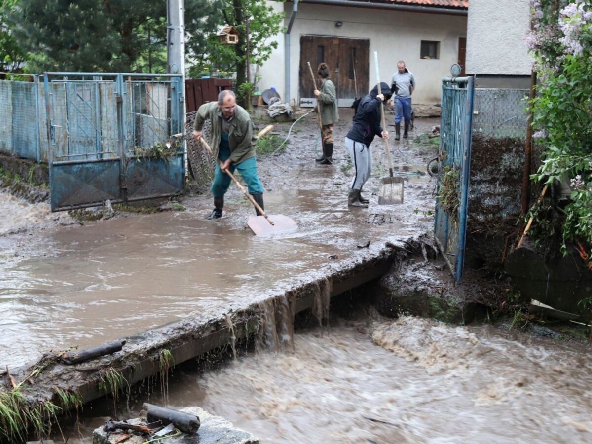 Čo môže za povodeň v Rudne nad Hronom? Odborníci na chyby upozorňovali