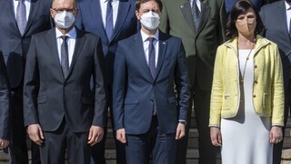 Publicista Hrabko: Koalícia nezvláda chod štátu. Naháňa si politické body