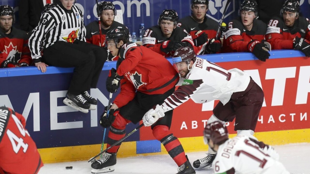 Kanaďania nezvládli vstup do šampionátu, podľahli Lotyšom