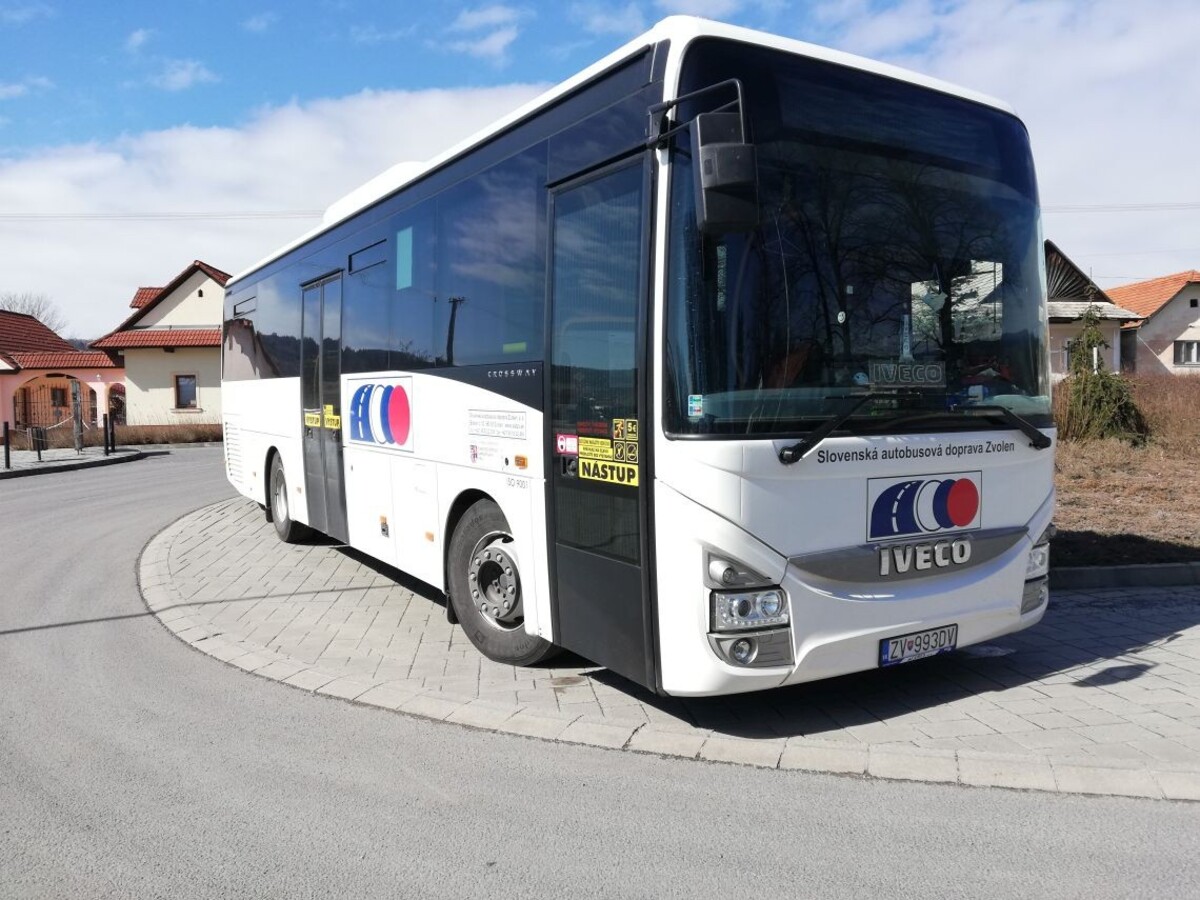 Autobus MHD 1140px (TASR/Silvia Tannhauserová)