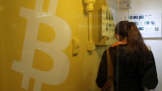 Briti uvažujú o vlastnej kryptomene. V čom sa má líšiť od bitcoinu?