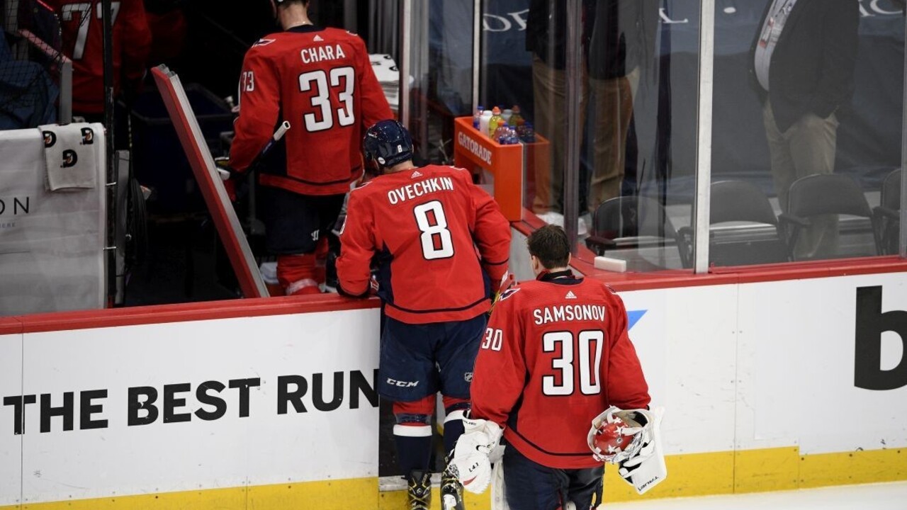 NHL: Boston vyradil Washington, Colorado prešlo cez St. Louis