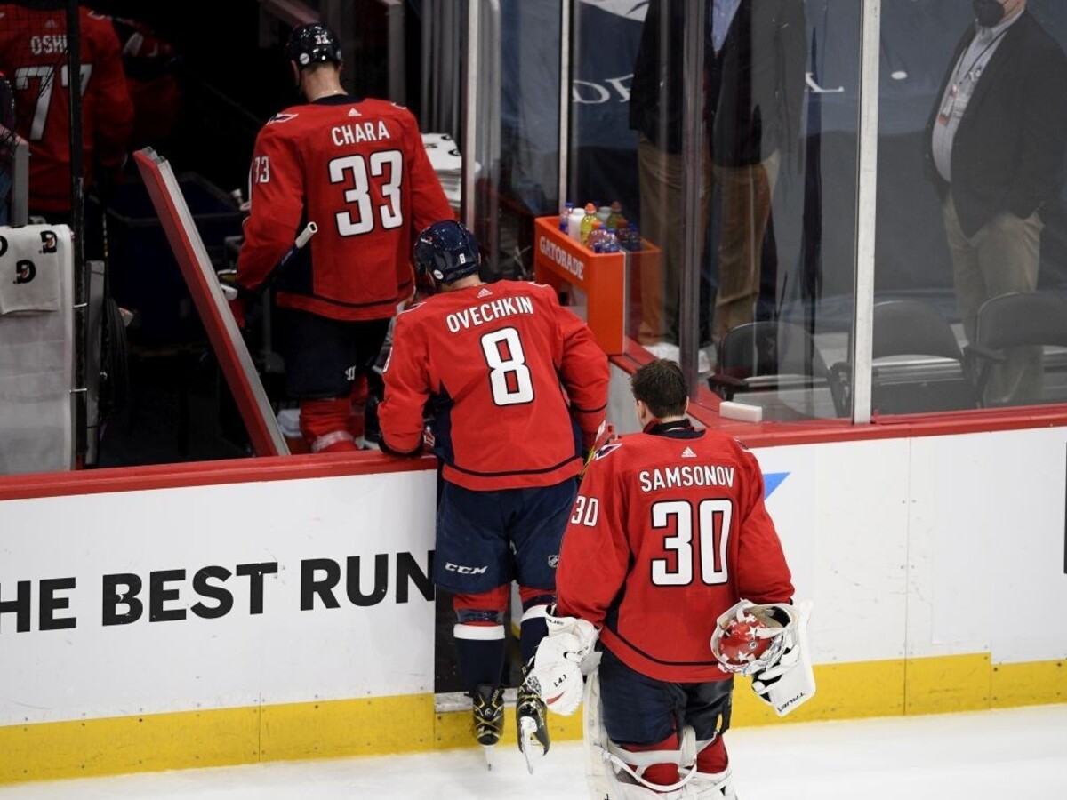 NHL: Boston vyradil Washington, Colorado prešlo cez St. Louis