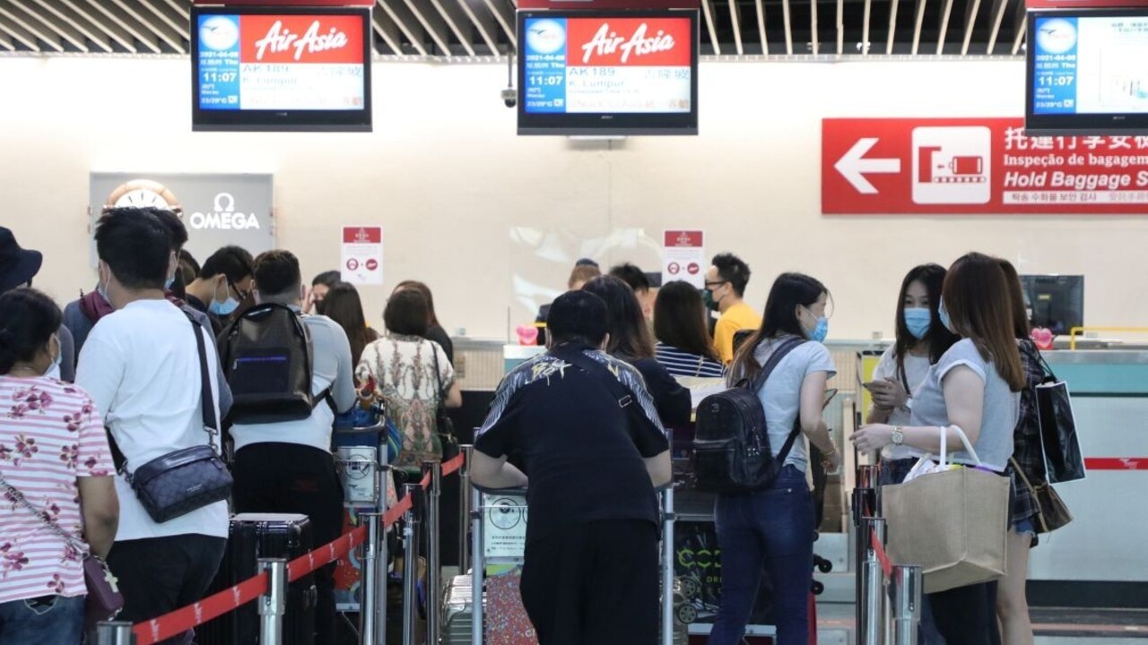 Na hraniciach vyskúšajú dychové testy na covid. Výsledok sa dostaví do minúty