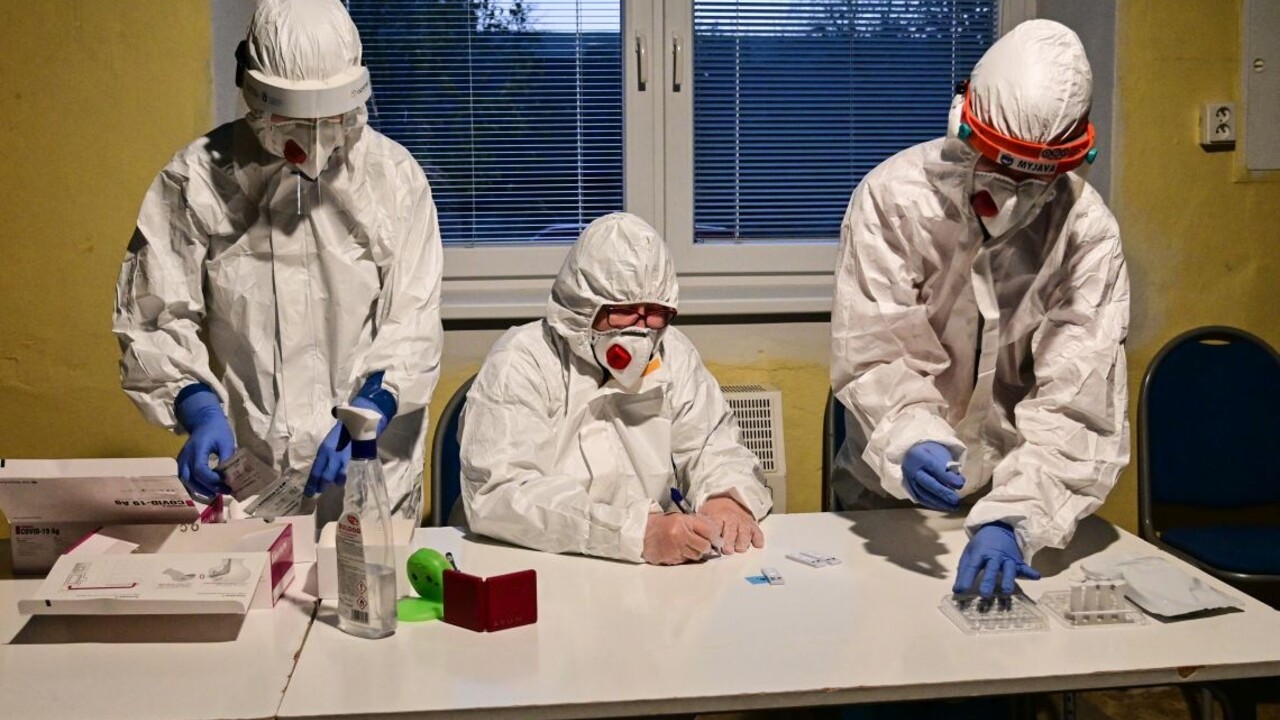 testovanie odberové miesto koronavírus 1140px TASR/Róbert Fritz)