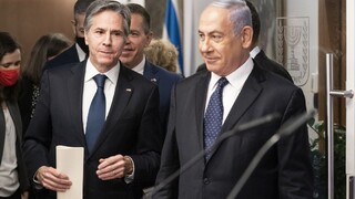 Blinken pricestoval do Izraela. Cieľom je úsilie upevniť pokoj zbraní