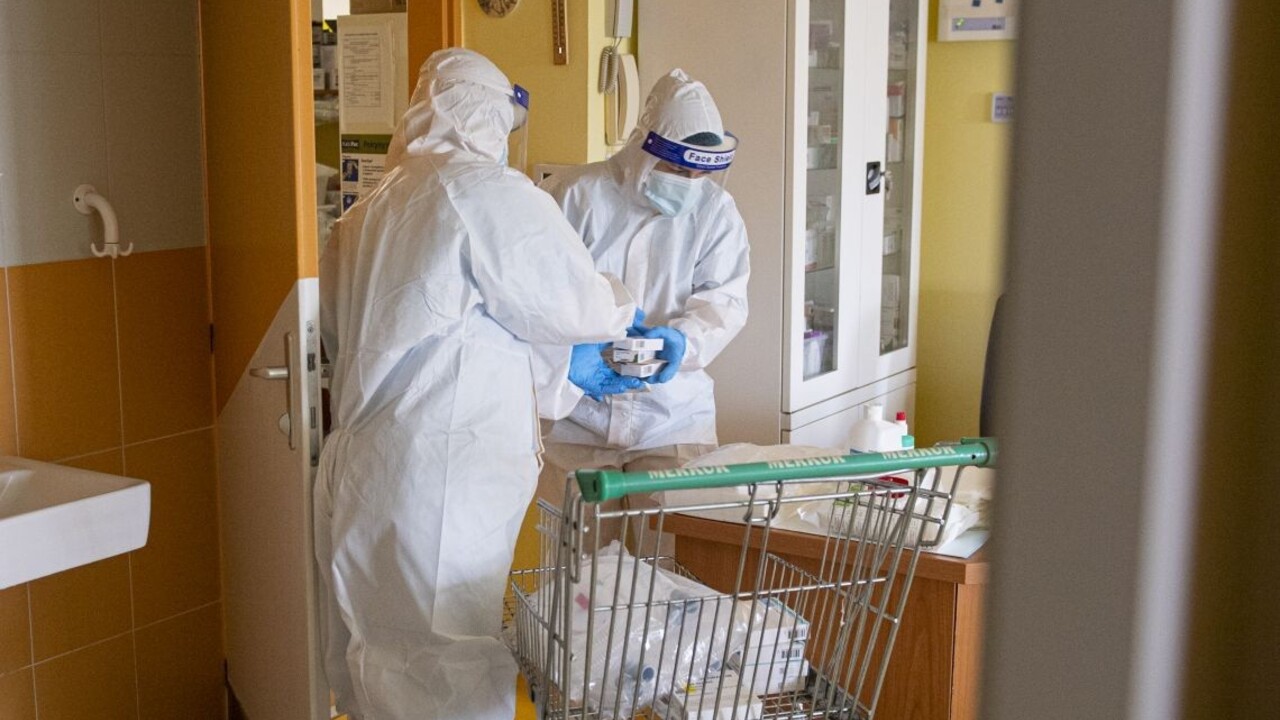 Sestry nepodávajú hromadne výpovede, oznámila najväčšia nemocnica