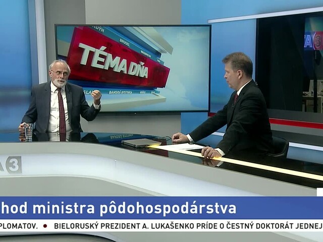 Mičovský je na svoje pôsobenie hrdý. Na poste ministra si vie predstaviť štátneho tajomníka