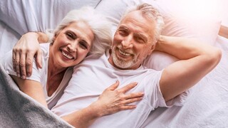 Strávte čas pred spaním s partnerom takto a budete mať harmonický vzťah, radia psychológovia