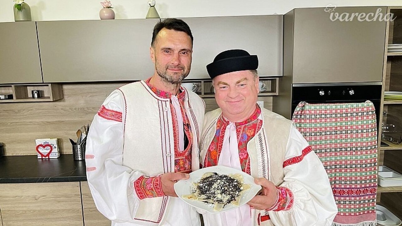 VIDEORECEPT Slovenské dobroty: Pirohy plnené slivkovým lekvárom