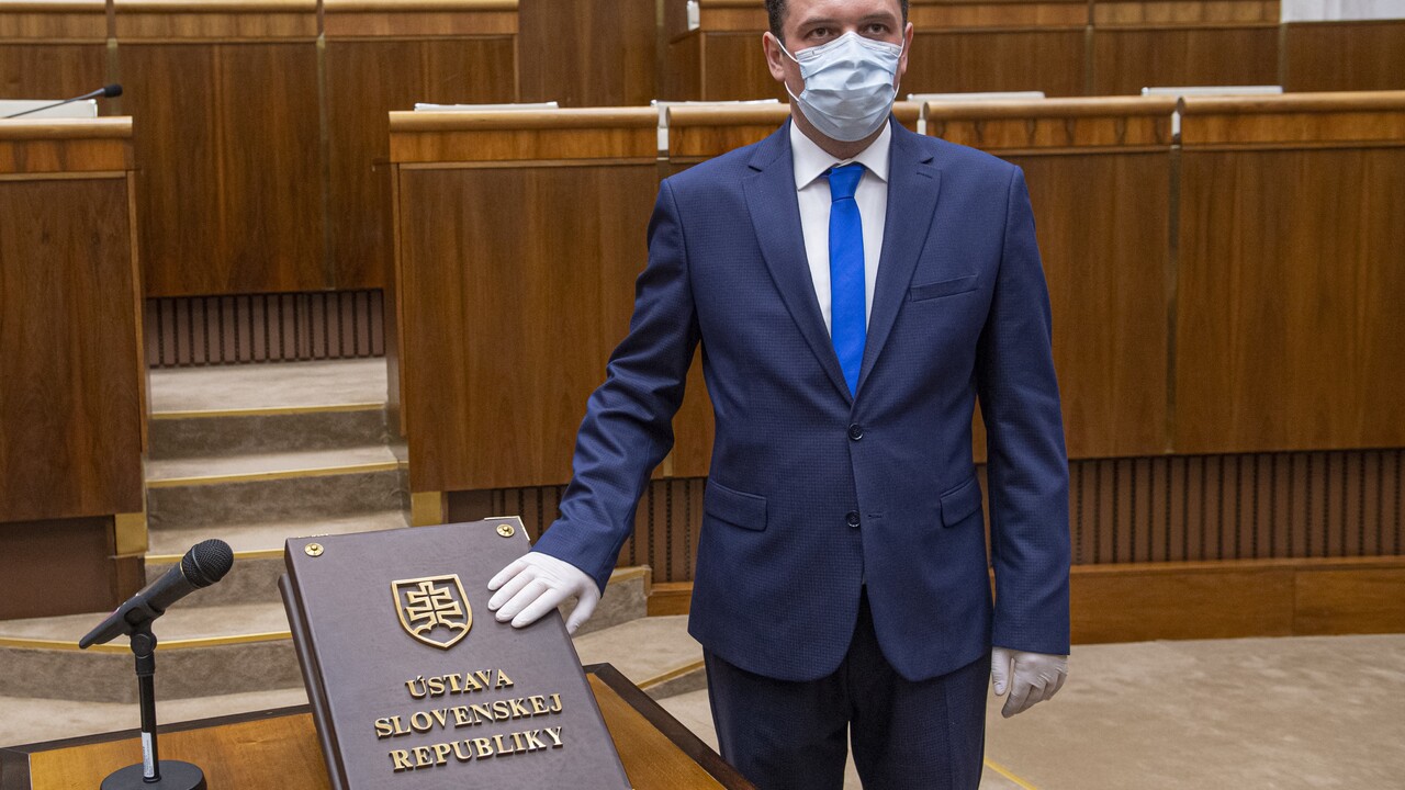 Čepček podal opäť návrh o potratoch. O jeho pôsobení v OĽANO rozhodnú po júnovej schôdzi