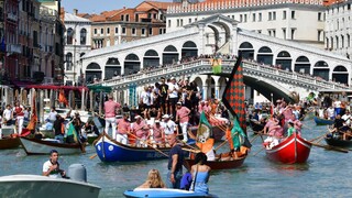 Obnovenie turistických plavieb vyvolalo v Benátkach protichodné reakcie