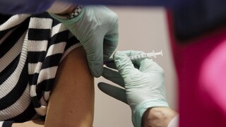 Liekový ústav zverejnil údaje k nežiaducim účinkom vakcín