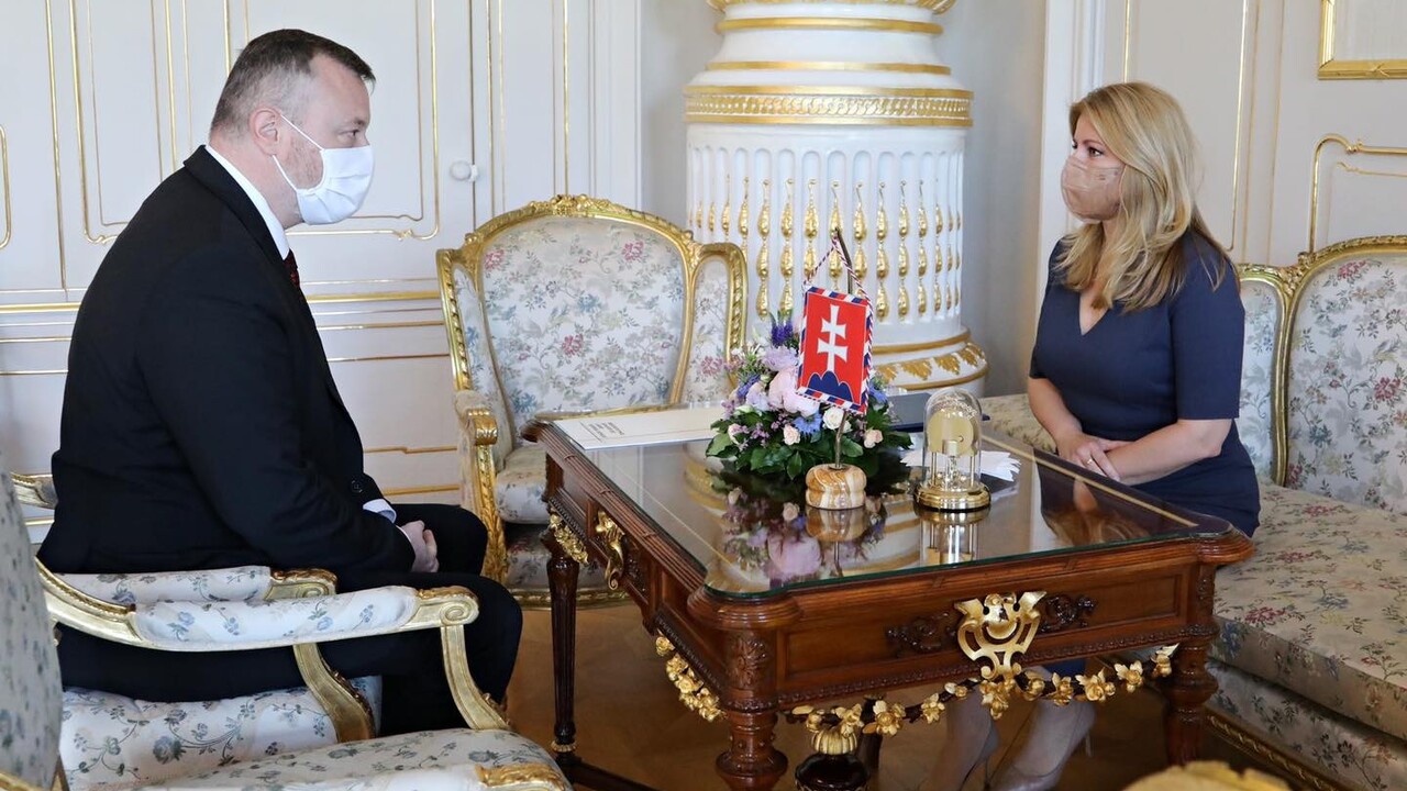 Prezidentka sa stretla s Krajniakom. Hovorili o dotáciách na obedy pre deti