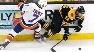 NHL: Islanders porazili Boston a idú ďalej, o účasť vo finále si zahrajú proti Tampe