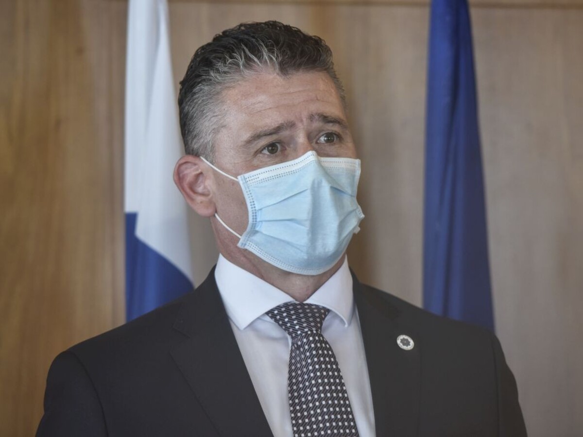 Pčolinský je v ťažkom konflikte záujmov