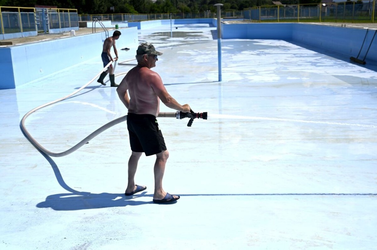 Príprava kúpaliska na letnú sezónu je v plnom prúde