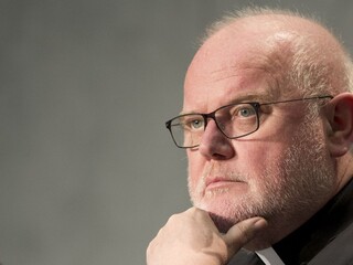 Pápež odmietol demisiu nemeckého kardinála Marxa