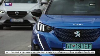Motoring: Atraktívny Peugeot 2008e a luxusný Mercedes Benz EQV