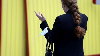 V boji proti korupcii pomáha aj antikorupčná linka, volajúci sa však často chcú len vyrozprávať