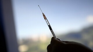 Očkovanie proti covidu nemá vplyv na plodnosť, zdôraznil ústav pre kontrolu liečiv