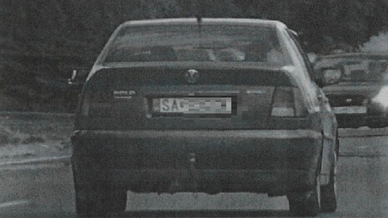Nezodpovední šoféri: Polícia namerala vodičovi pri obci Jelka rýchlosť 175 km/h