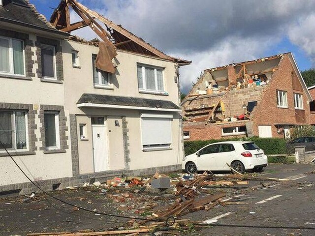 Tornádo narobilo v belgickom meste škody, niektoré domy sú neobývateľné