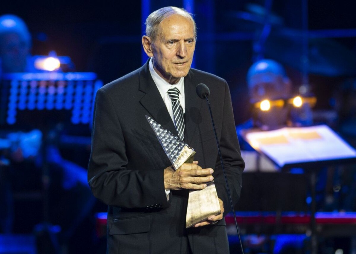 Profesor Karol Horák