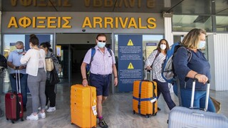 Grécko zmierňuje opatrenia pre turistov. Pri vstupe do krajiny postačia antigénové testy