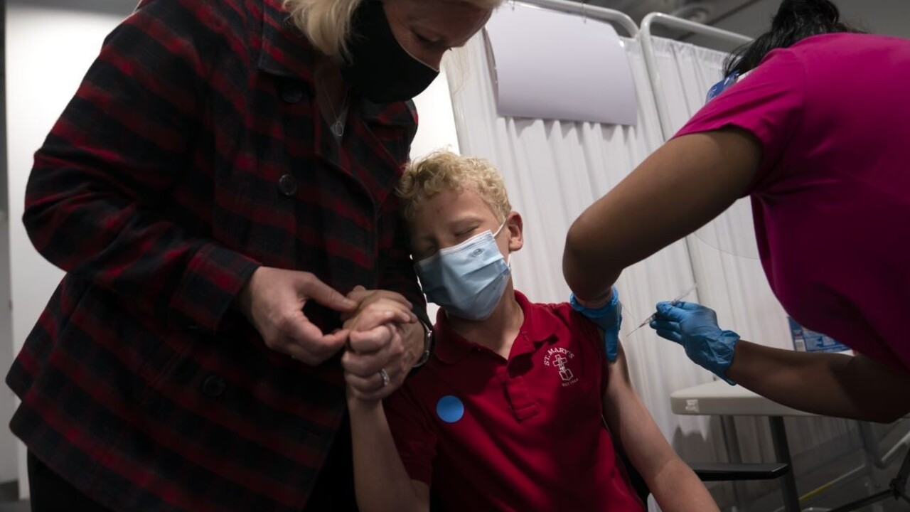 Na východe začnú cez víkend očkovať deti