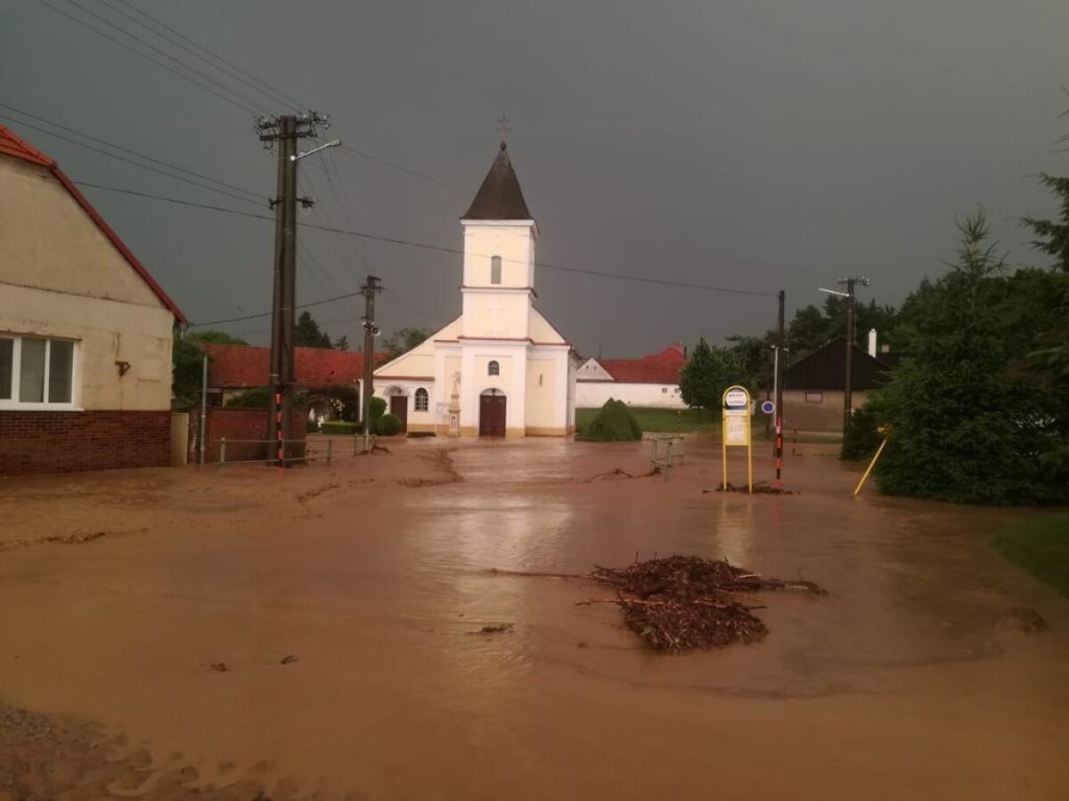 Silné búrky spôsobili viaceré škody