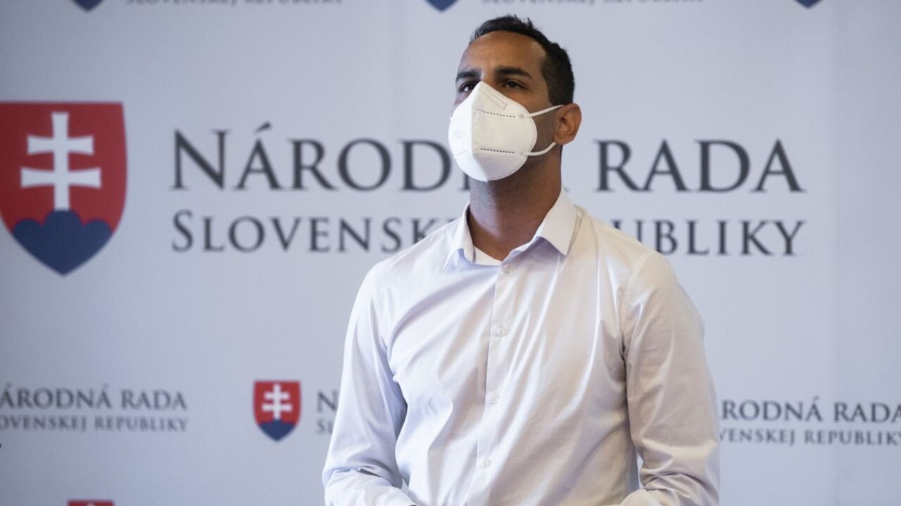 Ján Herák od pondelka nie je poslancom parlamentu