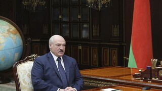 Hraničí to s ekonomickou vojnou, tvrdí Bielorusko o sankciách za odklonené lietadlo