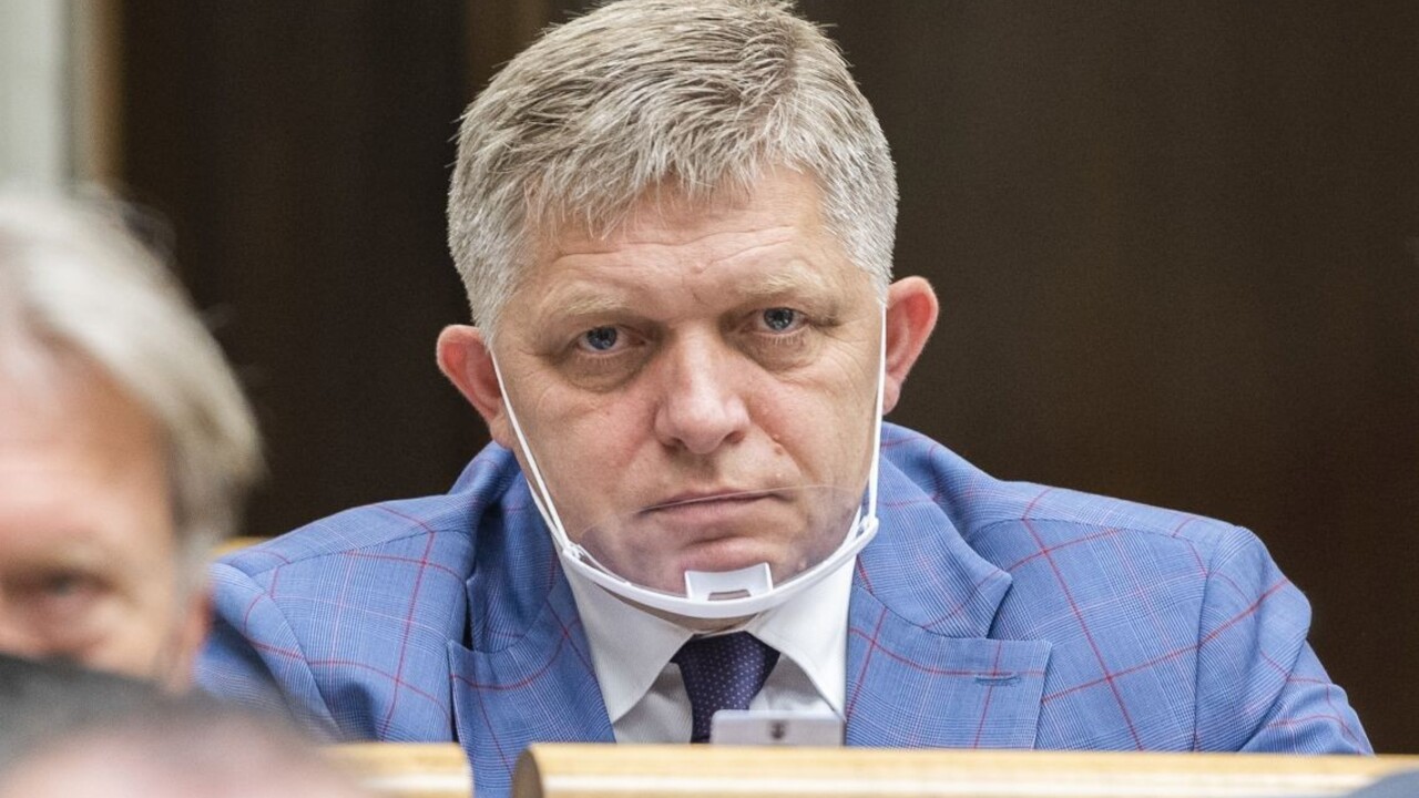 Smer podal návrh na mimoriadnu schôdzu. Chce riešiť zmluvu Slovenskej pošty