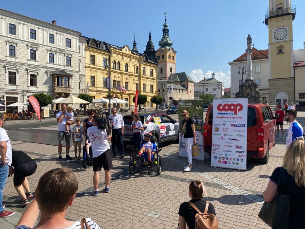 Štart 4. Etapy z Banskej Bystrice.