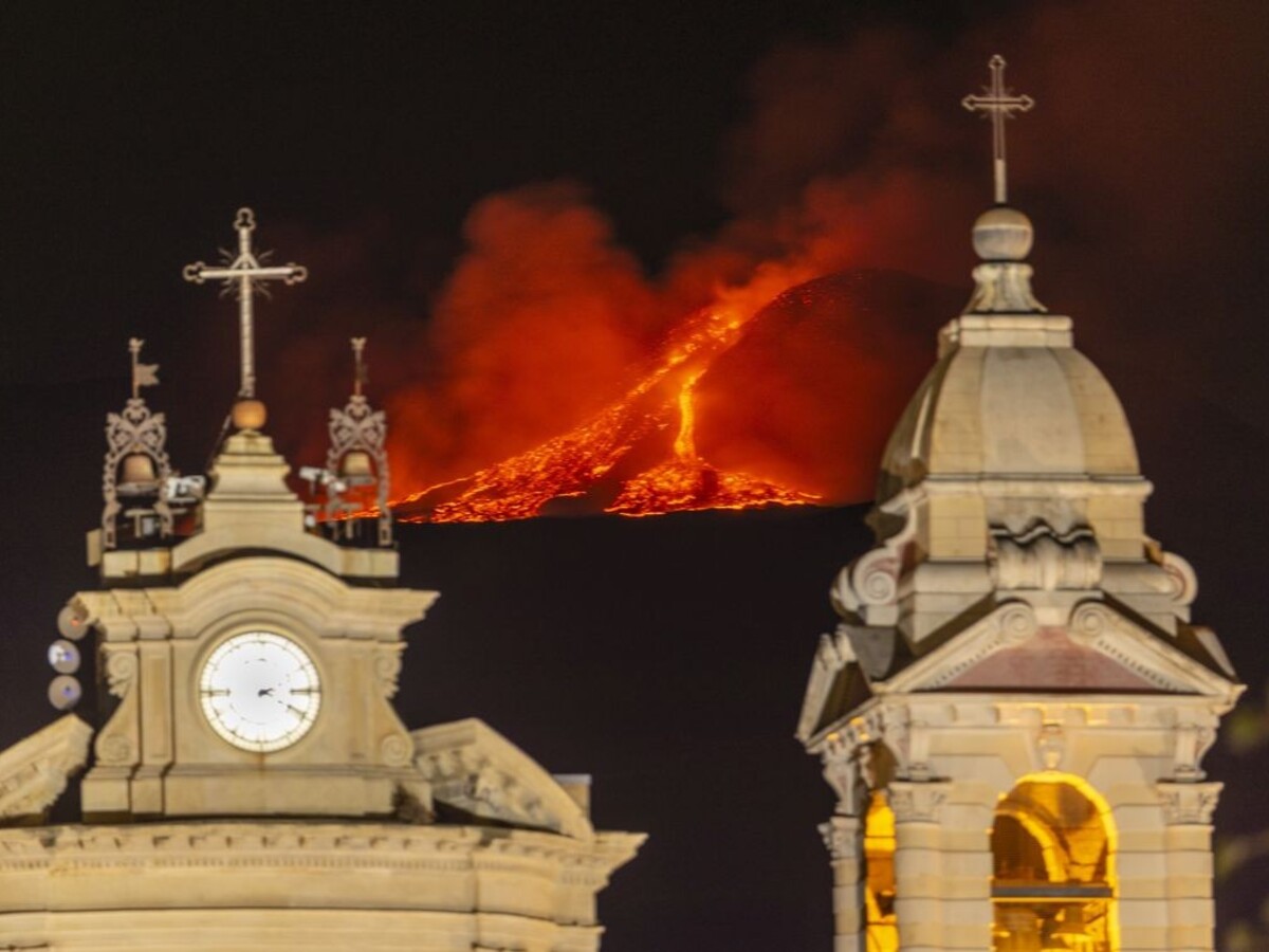 FOTO Etna opäť predviedla svoju ohromnú silu