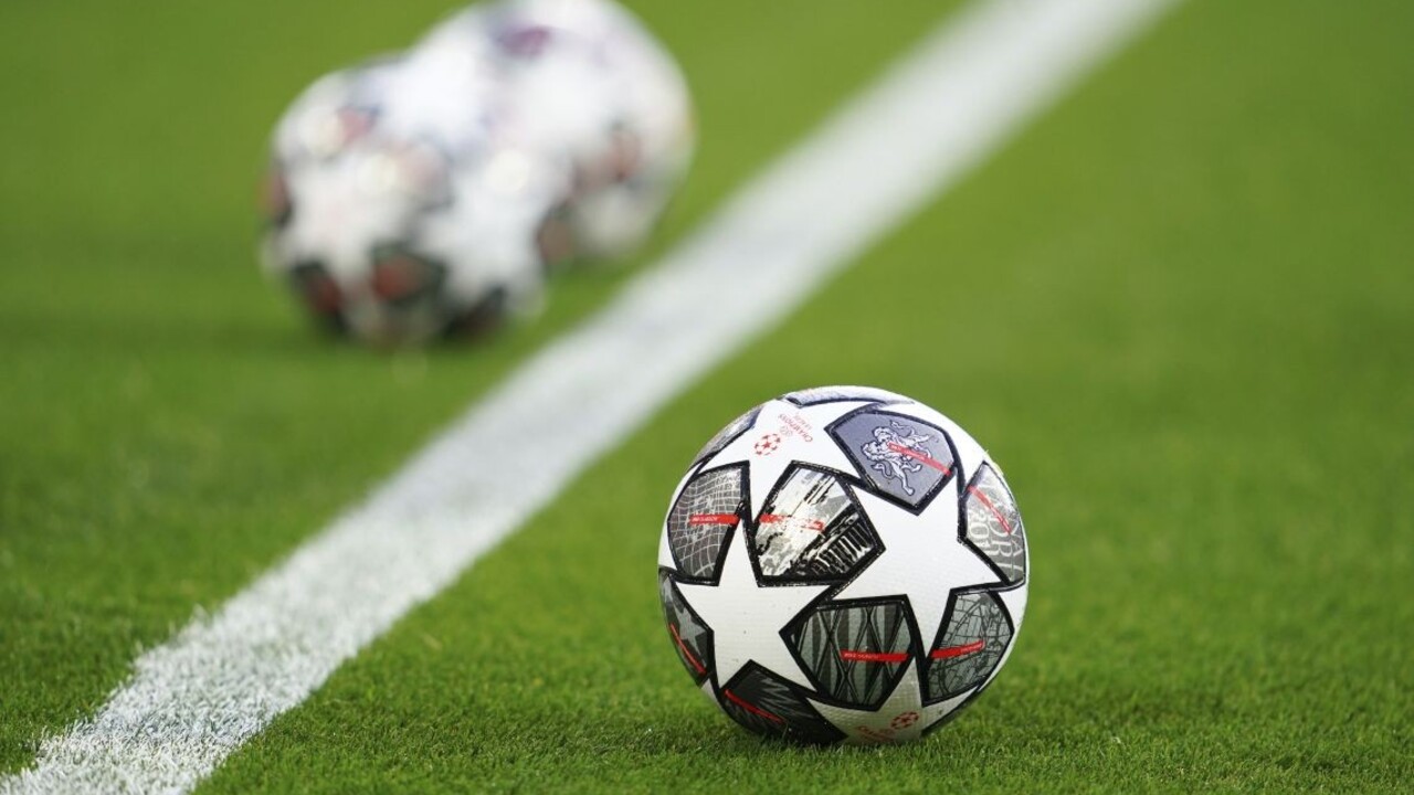 Zmeny vo futbale. UEFA po 56 rokoch zrušila pravidlo o vyššej váhe gólu vonku