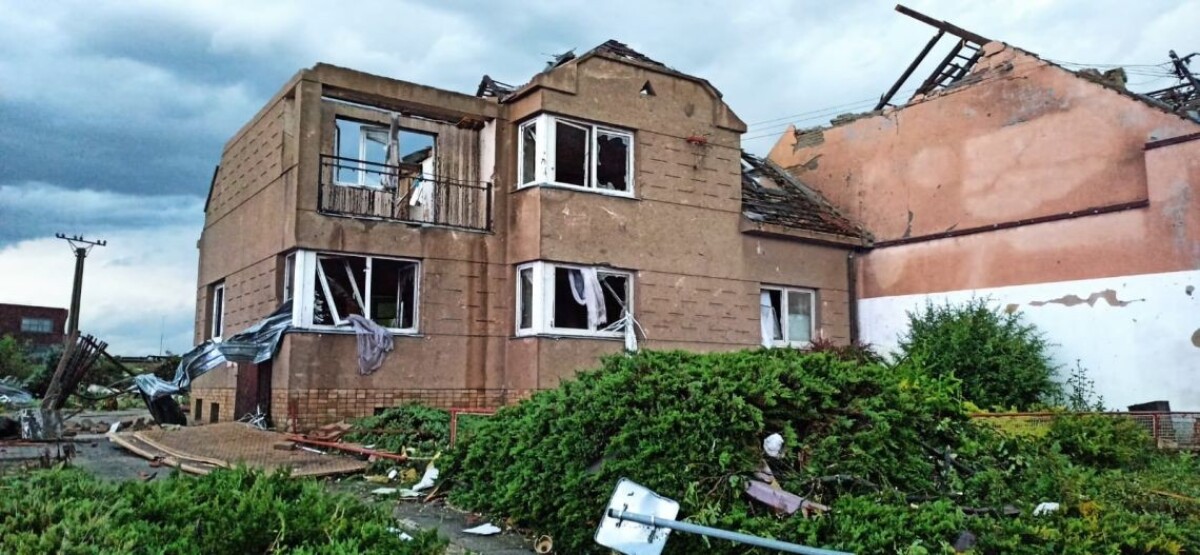 Búrky v Juhomoravskom kraji si vyžiadali obete na životoch a zranenia