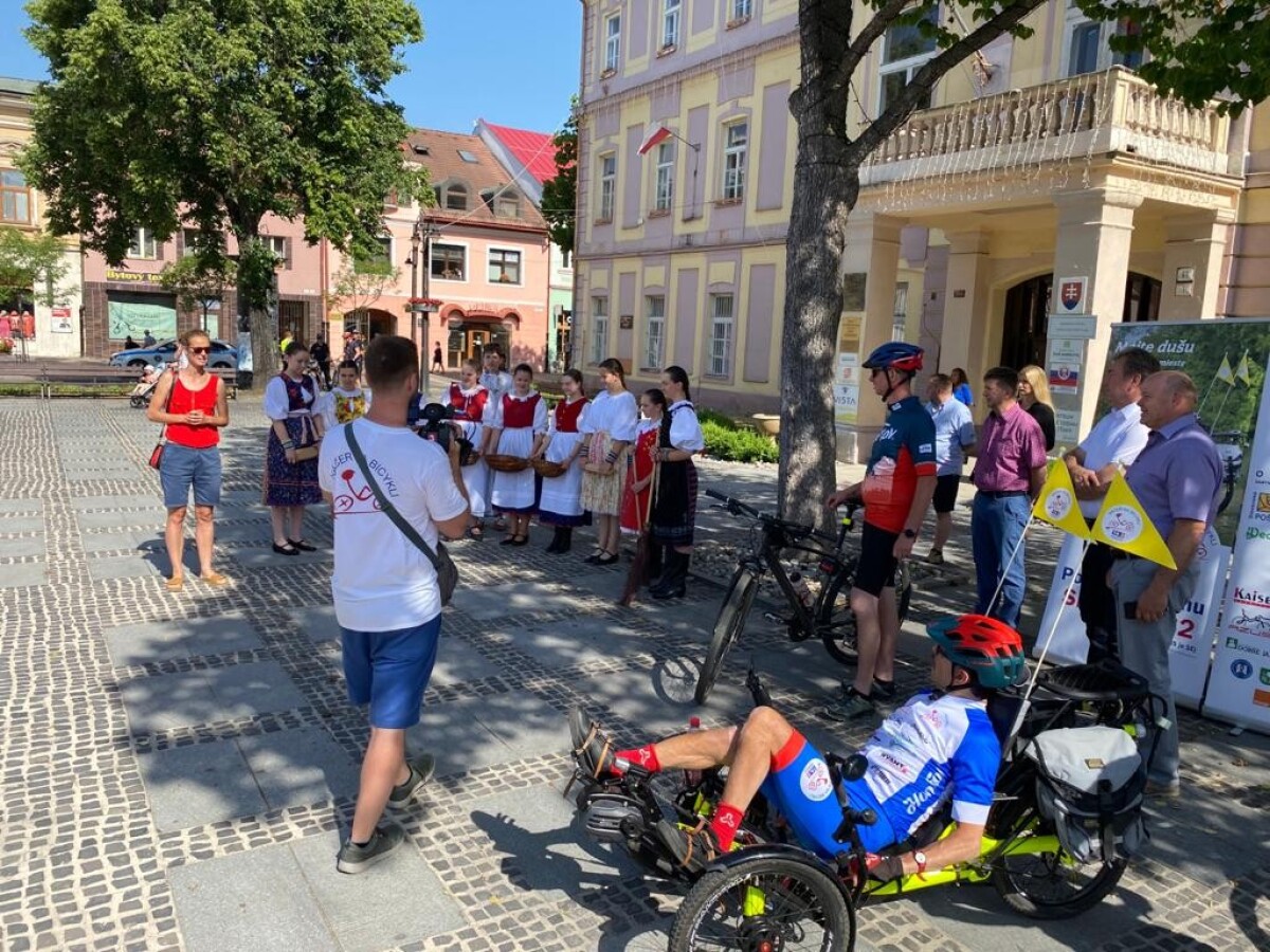 Štart predposlednej etapy v Liptovskom Mikuláši.
