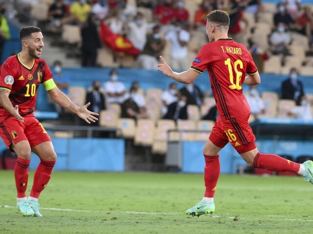 Belgicko vyradilo obhajcov titulu. Skóroval Hazard