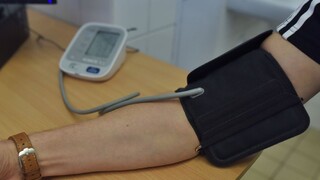 Kontrolujete si doma krvný tlak? Ideálne je hodnoty sledovať sedem dní po sebe