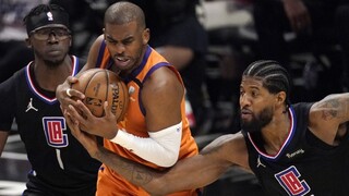 NBA: Phoenix postúpil po rokoch do finále, LA zdolal 4:2 na zápasy