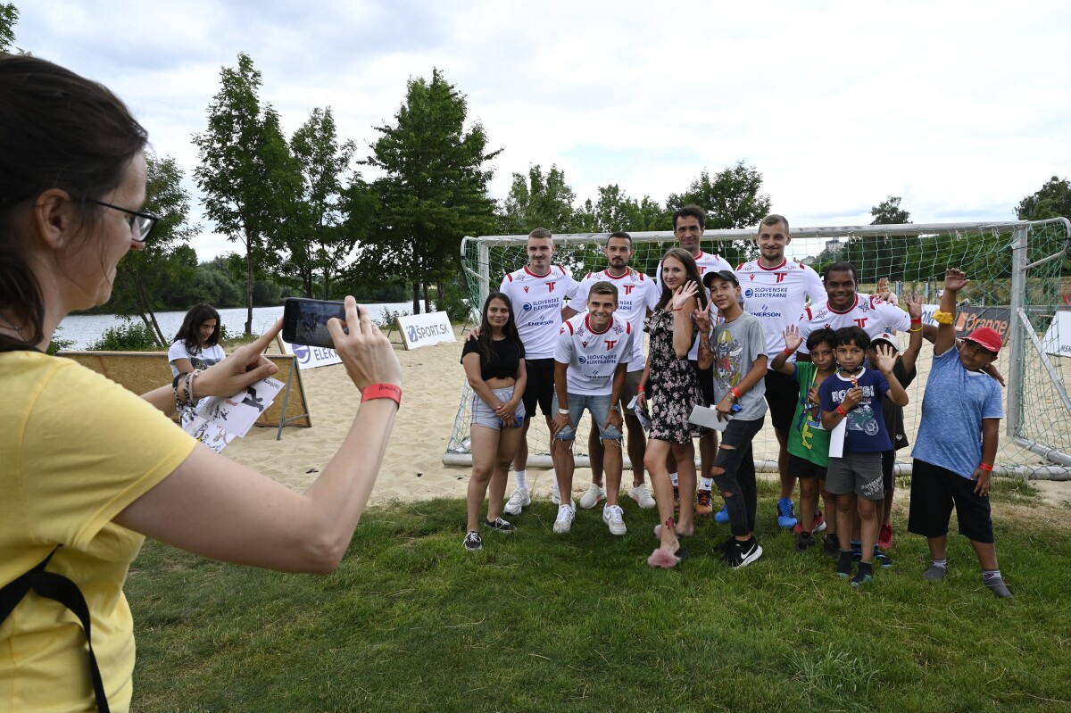 podujatie Hviezdy deťom