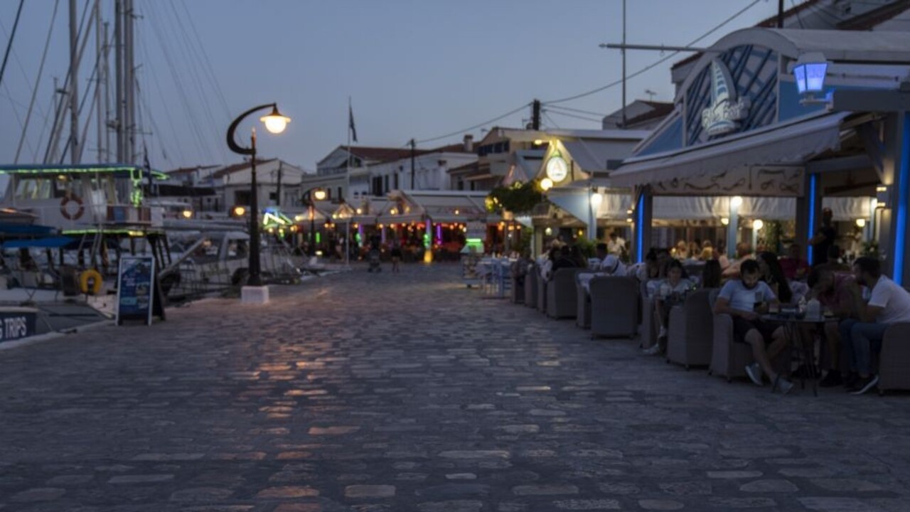 Grécko chce dosiahnuť kolektívnu imunitu, zatiaľ však bez úspechu