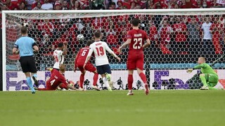 Anglickí futbalisti zdolali po predĺžení Dánov, rozhodol Kane