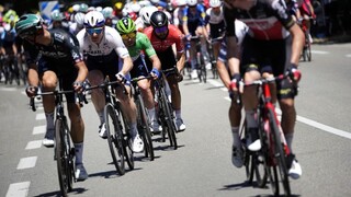 V 12. etape zvíťazil nemec Nils Politt. Dosiahol najväčšie víťazstvo v kariére