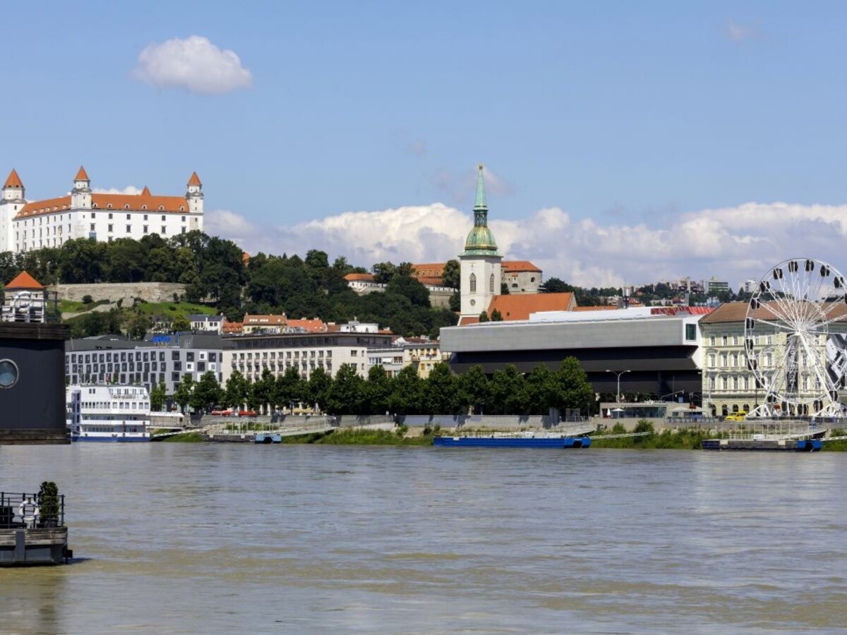 Bratislava zažíva extrémne prepady návštevnosti