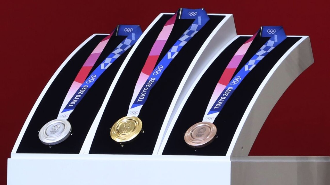 Zmeny sa na olympiáde dotknú aj ceremoniálov, medailu si na krk zavesia športovci sami