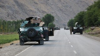 Taliban tvrdí, že obsadil kľúčový hraničný priechod. Afganské úrady to popreli